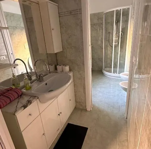 Edens House Con Parcheggio Privato Apartamento Rapallo